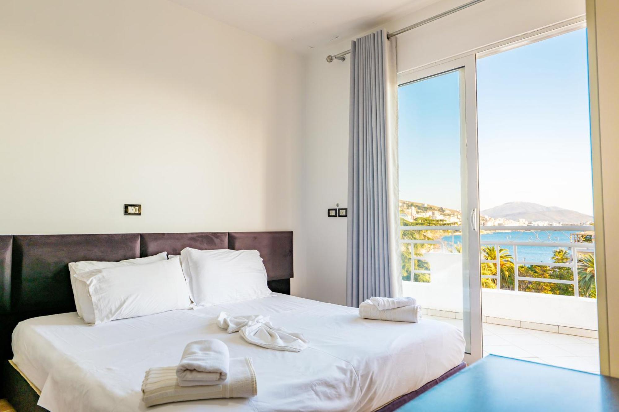 Hotel Myrtai - City Center Sarandë Zimmer foto